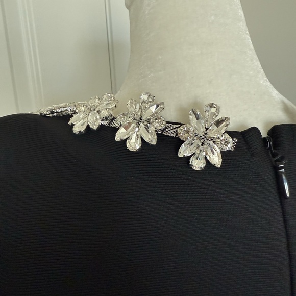 Viral embellished elegant square neck black dress - Picture 13 of 15